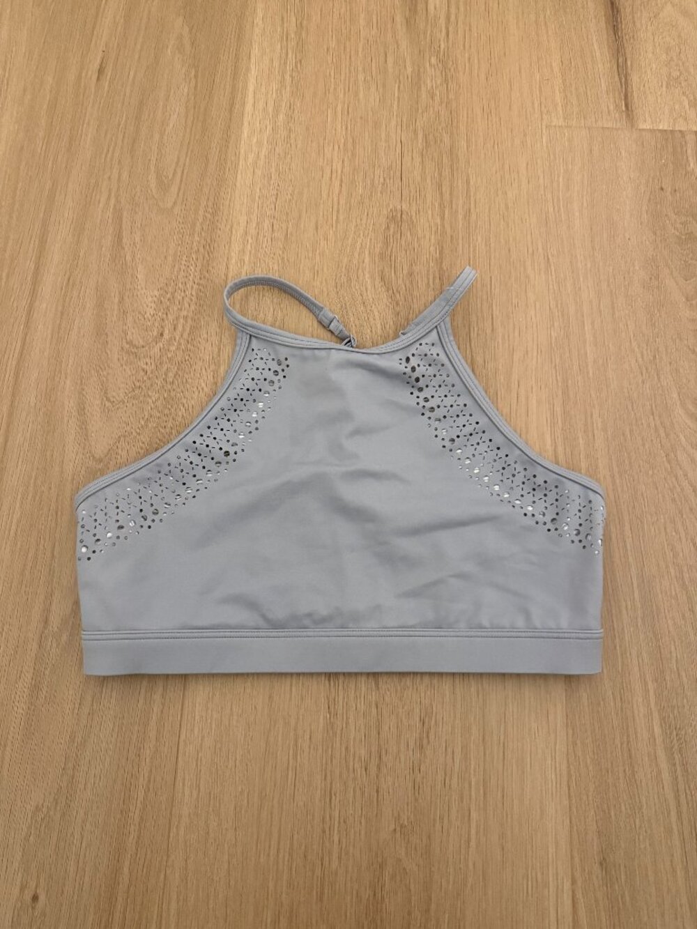 Victoria’s Secret Victoria Sport High Neck Laser Cut Sports Bra (Steel Grey, S)